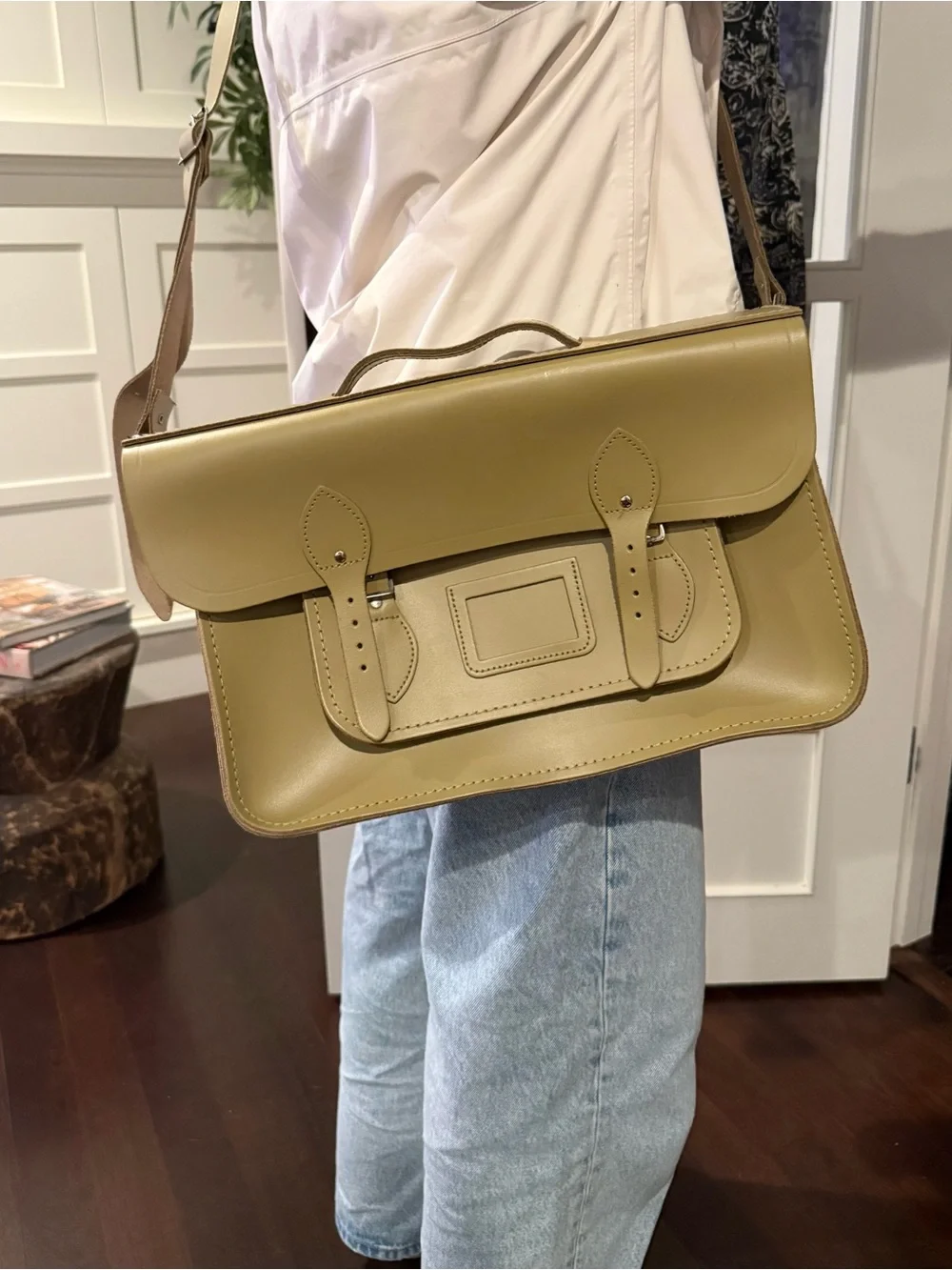 NEW Womens The Cambridge Satchel Co. Olive Green Messenger Satchel